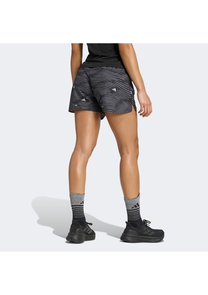 ADI365 Running Essentials Brand Love Kadın Siyah Koşu Şortu.- modelleri