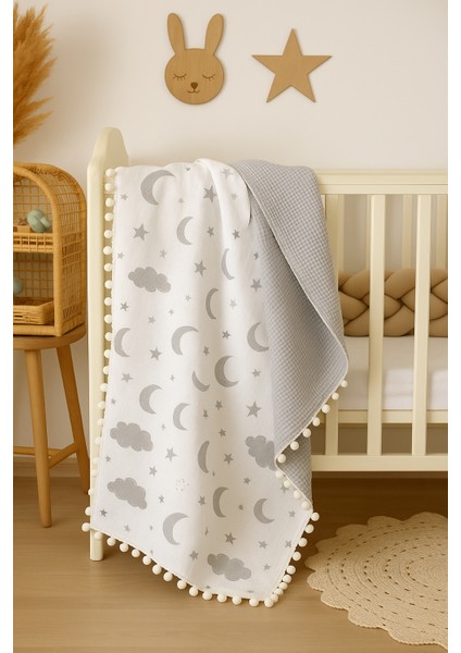 Pamuk Gri Bulutlu Müslin ve Gri Pikeli Çift Kat Örtü (110X110 Ölçülerinde)