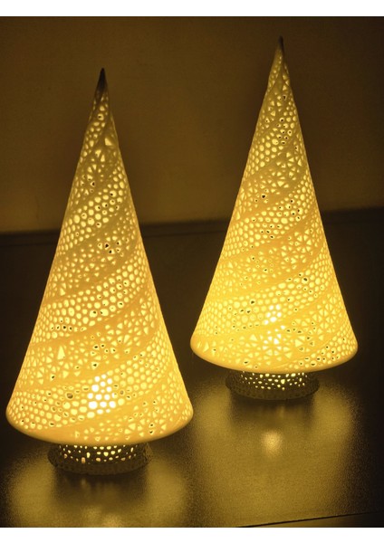 LED Işıklı Dekoratif Çam Ağacı Yılbaşı Temalı Lamba 1 Adet