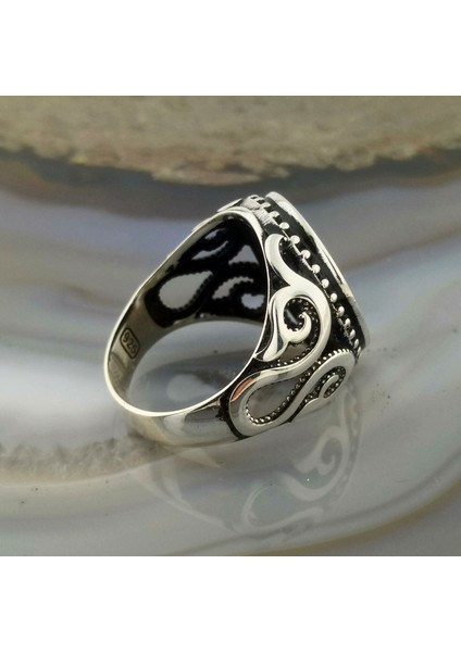 925 Ayar Gümüş Yeşil Mineli Çerkez Bayrağı Işlemeli Erkek Yüzük fırsatları