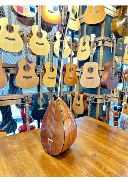 Kısa Sap Üst Seri Tam Profesyonel Maun Bağlama