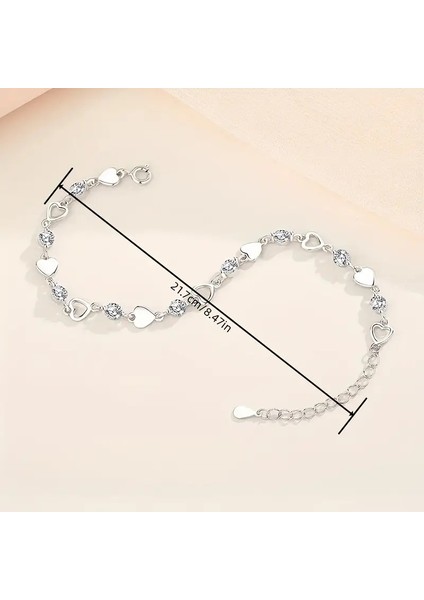 Pandora Tarz , Zirkon Taş Kalp Işlemeli Bileklik, Ahşap Kutu Içerisinde fiyatları