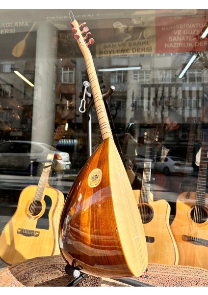 Kısa Sap Yarı Profesyonel Ceviz Bağlama Jak Girişli 40 Tekne fırsatları