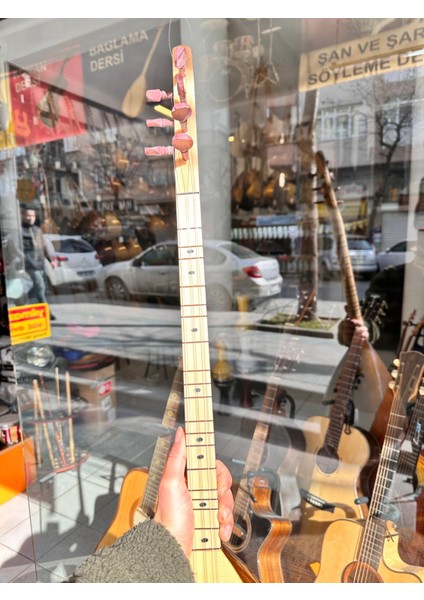 Kısa Sap Yarı Profesyonel Ceviz Bağlama Jak Girişli 40 Tekne