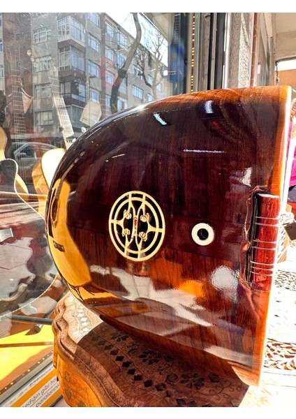 Kısa Sap Yarı Profesyonel Ceviz Bağlama Jak Girişli 40 Tekne