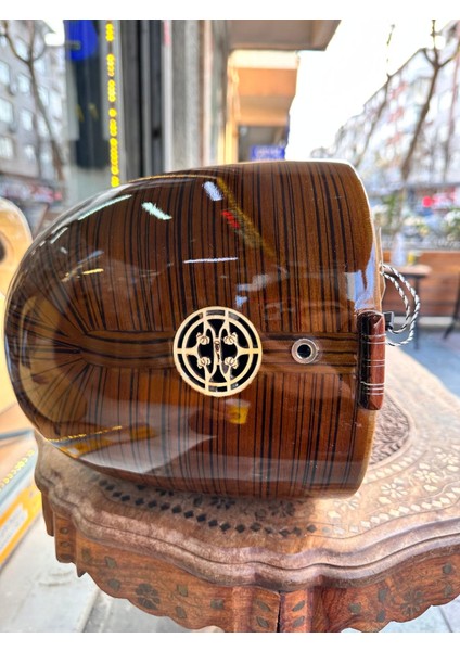 Kısa Sap Yarı Profesyonel Zeytin Bağlama 40 Tekne Jak Girişli