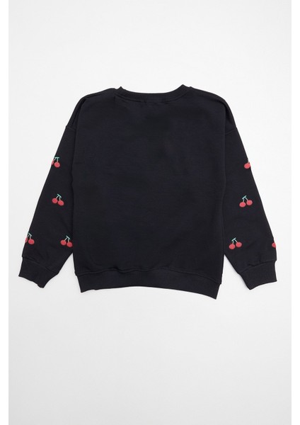 Kolları Kiraz Nakışlı Kız Çocuk Sweatshirt modelleri