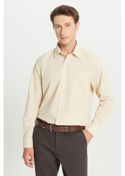 Pamuklu Regular Fit Normal Kesim Klasik Yaka Armürlü Gömlek