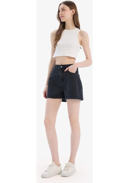 Mom Fit Yüksek Bel Kısa Paça Jean Şort fırsatları