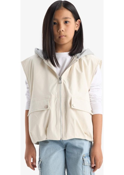 Kız Çocuk Su Geçirmez Kapüşonlu Fermuarlı Yelek E7681A825AU indirimleri