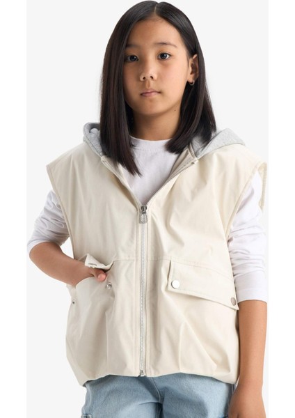 Kız Çocuk Su Geçirmez Kapüşonlu Fermuarlı Yelek E7681A825AU