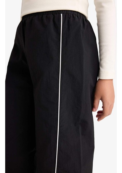 Kız Çocuk Wide Leg Esnek Bantlı Paça Paraşüt Pantolon E6186A825AU