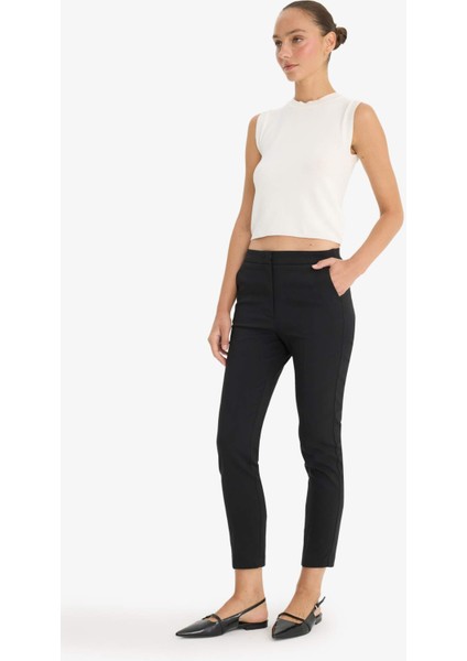 Carrot Fit Çift Cepli Yüksek Bel Dar Paça Standart Boy Twill Pantolon F9763AX25WN fiyatları