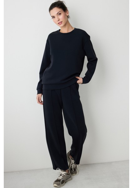 Siyah Bisiklet Yaka Oversize Modal Kısa Sweatshirt