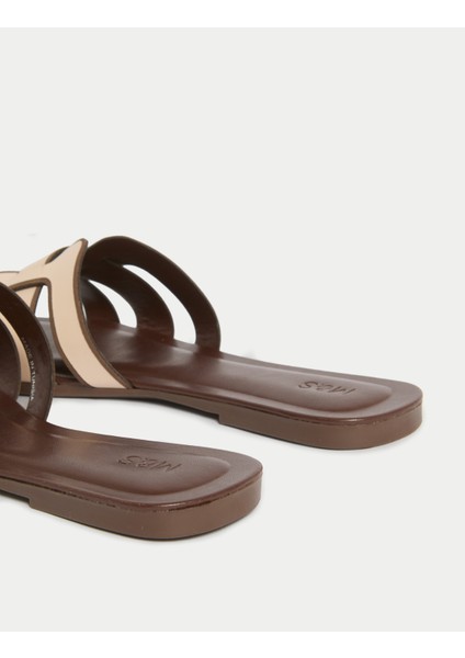 Yassı Topuklu Terlik