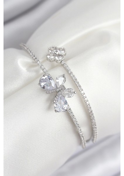 Pirinç Zirkon Taşlı Kelebek ve Yonca Model Gümüş Renk Kadın Bileklik