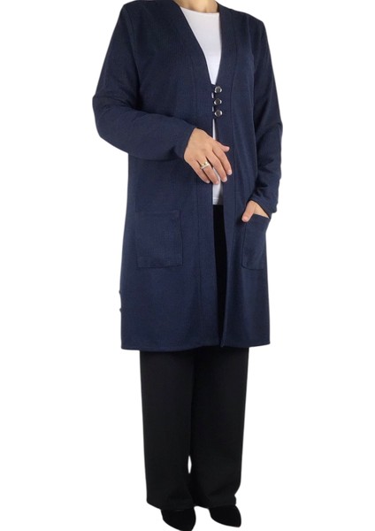 Kadın Önü Üç Düğmeli Mevsimlik Cepli Hırka