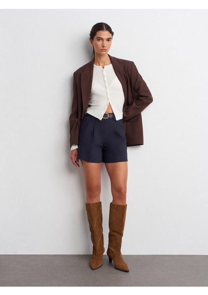 71663 Normal Bel Pili Detaylı Şort-Lacivert