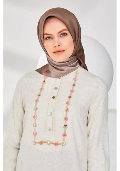 Nostalji Serisi %100 Twill Ipek Eşarp 8338D 34