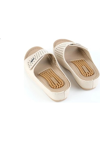 11260 Kadın Terlik Silikon Topuk Dikeni Terliği indirimleri