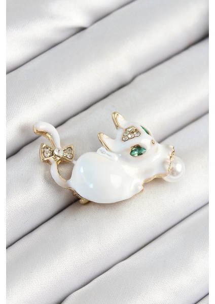 Bfs Zirkon Taşlı Inci Detaylı Beyaz 3D Kedi Figürlü Gold Renk Kadın Broş