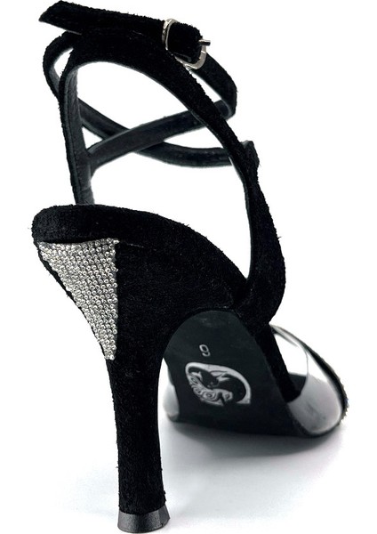 𝐕𝐄𝐋𝐋𝐀𝐑𝐈𝐀 | 𝐆𝐄𝐋𝐓𝐎𝐍𝐘® Tango Ayakkabısı • Düğün Ayakkabısı • Gece & Özel Gün • Şık Kadın Topuklu Ayakkabı – Siyah Hakiki Deri Süet & Şeffaf Bantlı Taş Detaylı modelleri