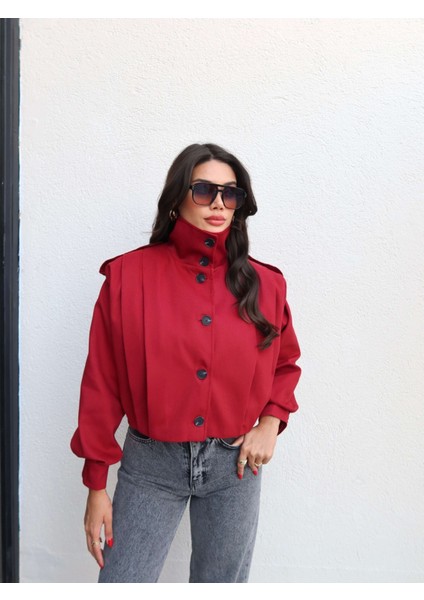 Dik Yaka Apoletli Ceket fırsatları