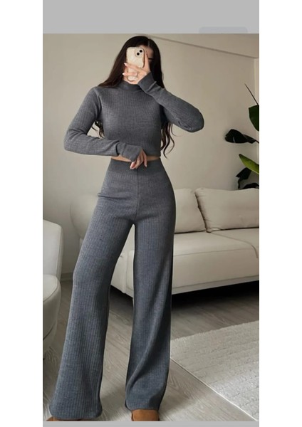 Kadınbalıkçı Yaka Fitilli Crop Triko Takım Parmak Geçmeli Yüksek Bel Geniş Paça Pantolon