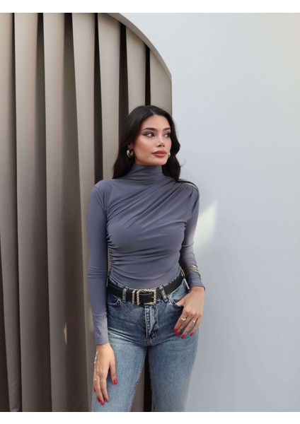 Omuz Bel Pile Detaylı Bluz fiyatları