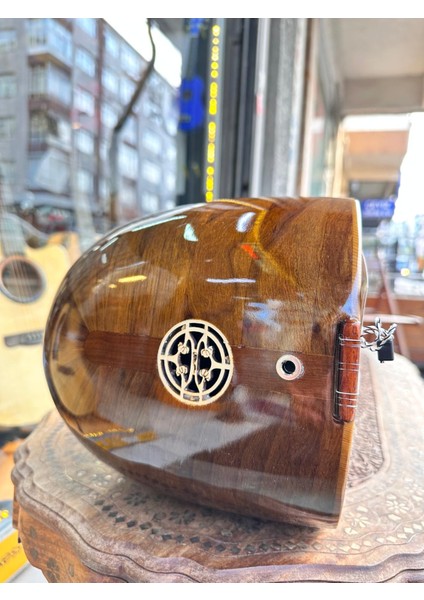 Kısa Sap Yarı Profesyonel Ceviz Bağlama 41 Tekne Jak Girişli