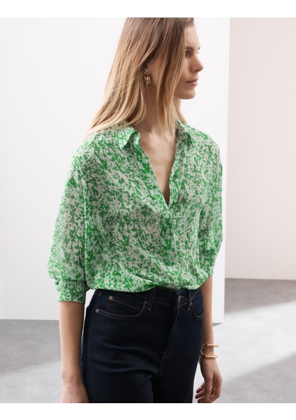 Desenli Bağlamalı Yakalı Gömlek