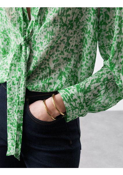 Desenli Bağlamalı Yakalı Gömlek