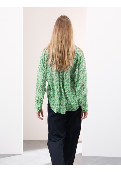 Desenli Bağlamalı Yakalı Gömlek