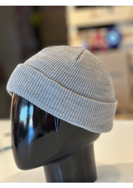Brimless Yün Şapka