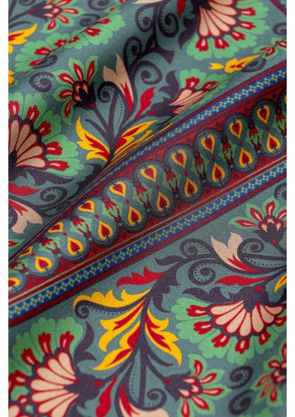 Yeşil Karanfil Desen Twill Ipek Eşarp fiyatları