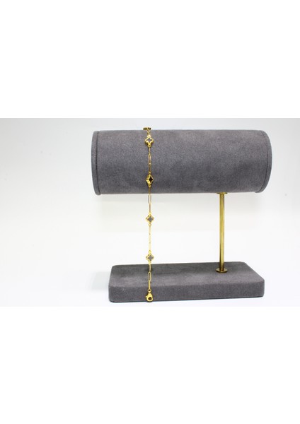 14 Ayar Altın 5 Yoncalı Siyah Taşlı Bileklik modelleri