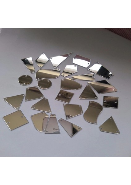 Akrilik Gardırop, 25 Küpe Deliği, Yapışkanlı, Yeşil, Şık ve Pratik Tasarım