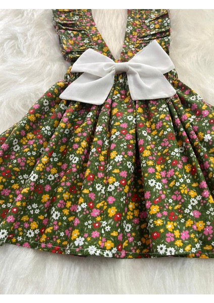 Kız Çocuk Çimen Yeşili Çiçekli Fırfır Askılı Salopet Elbise (%100 Pamuk Kumaştan Üretilmiştir.)