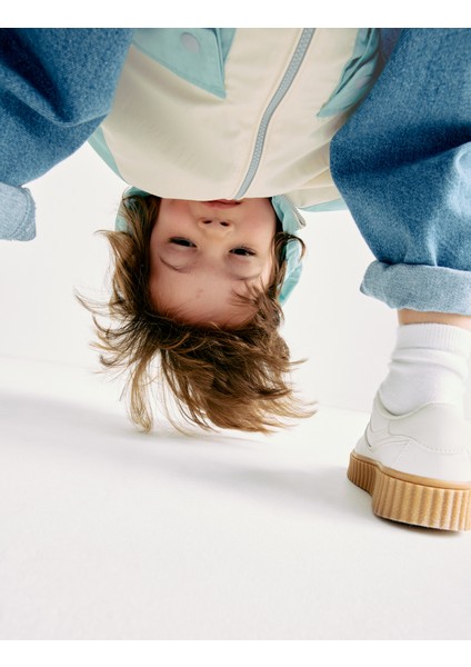 ​Stormwear™ Kapüşonlu Çocuk Rüzgarlık (2-8 Yaş)​