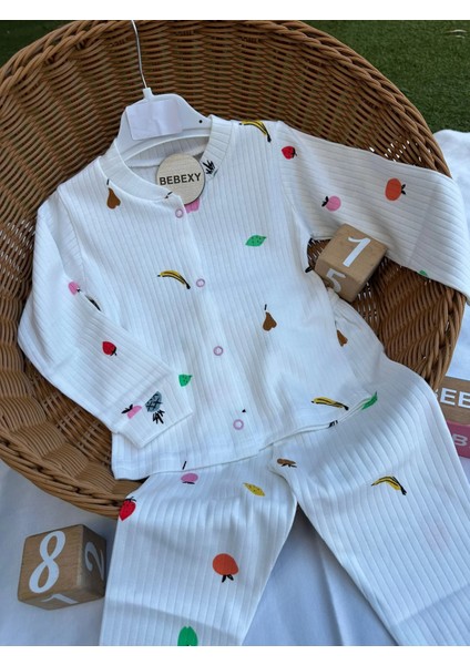 Meyve Desenli Pijama Takımı Düğmeli fiyatları