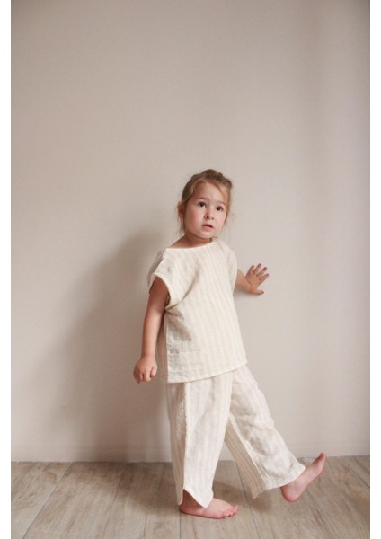 Bej Çizgili Sırt Detaylı Müslin Takım