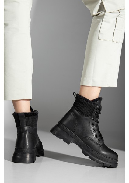 Mia Kürklü Deri Bot