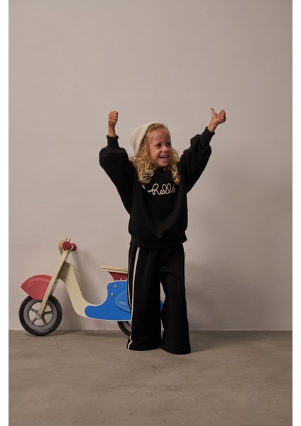 Siyah Hello Nakışlı Alt Üst Takım fiyatları