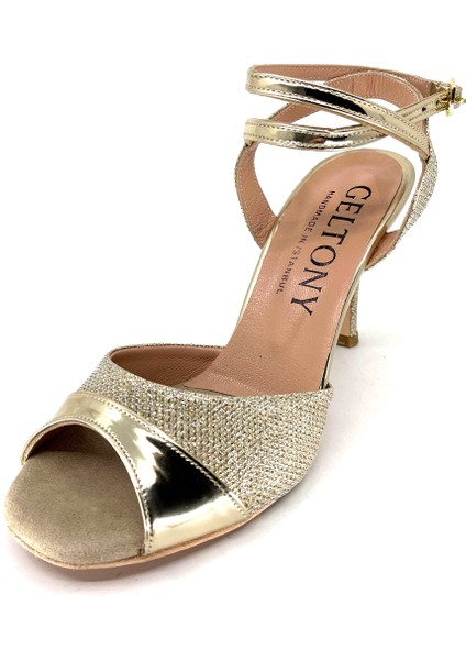 𝐀𝐔𝐑𝐄𝐋𝐈𝐀 | 𝐆𝐄𝐋𝐓𝐎𝐍𝐘® Tango Ayakkabısı • Düğün • Gece • Özel Gün • Altın Simli Kumaş & Parlak Rugan Detaylı Zarif Kadın Topuklu Ayakkabı