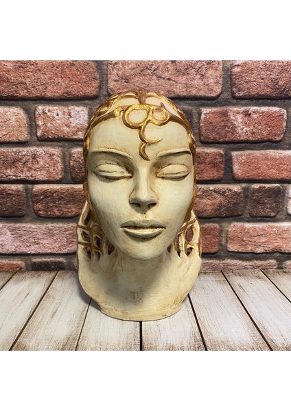 Taygete Nemf Heykel Büst