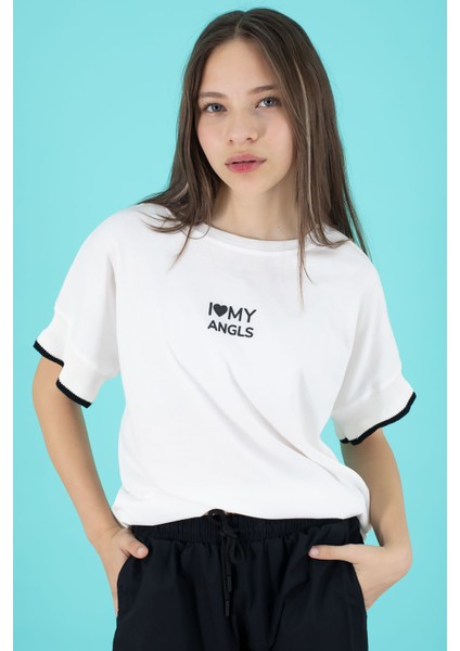 Siyah Yazılı Oversize Tişörtlü Paraşüt Pantolonlu Kız Çocuk Takım 20293 fırsatları