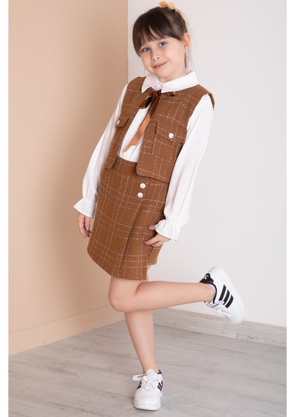 Kahve Fiyonklu Yelekli Düğme Detaylı Şort Etekli Kız Çocuk 3lü Takım 20317