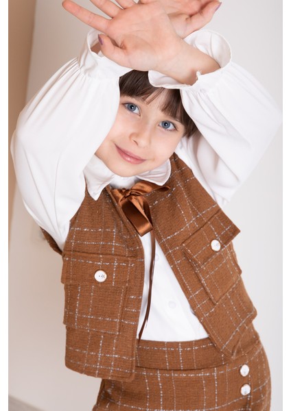 Kahve Fiyonklu Yelekli Düğme Detaylı Şort Etekli Kız Çocuk 3lü Takım 20317 fiyatları