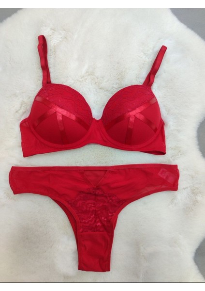 Dantel ve Şerit Detaylı Dolgulu Balenli Soft Sütyen Külot Takım - Iç Çamaşırı Takımı