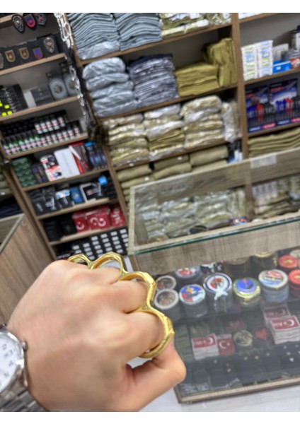 Gold Renkli Aksesuar Muşta Süs Muşta modelleri
